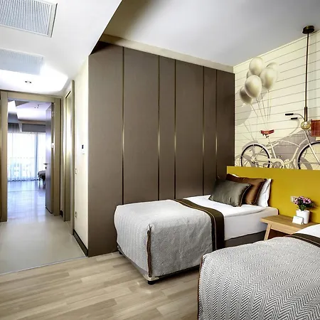 Hotel Riolavitas & 5*