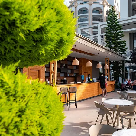 Riolavitas & Hotel 5*